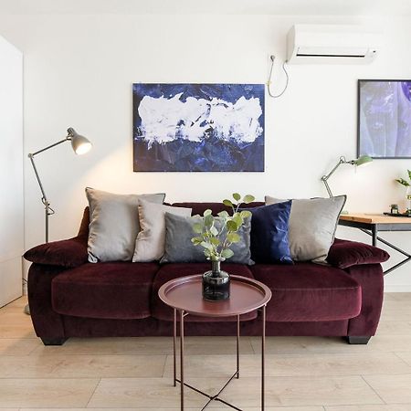 Wonderfull 1Br Aviatiei Apartment บูคาเรสต์ ภายนอก รูปภาพ