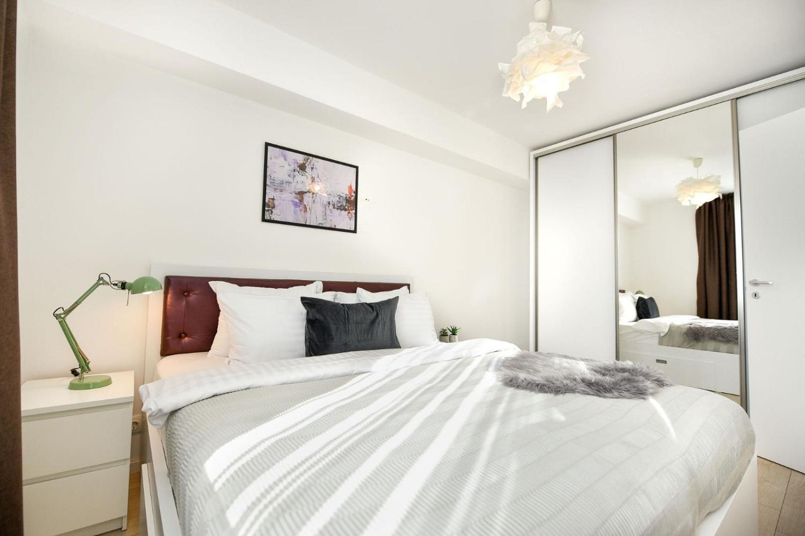 Wonderfull 1Br Aviatiei Apartment บูคาเรสต์ ภายนอก รูปภาพ