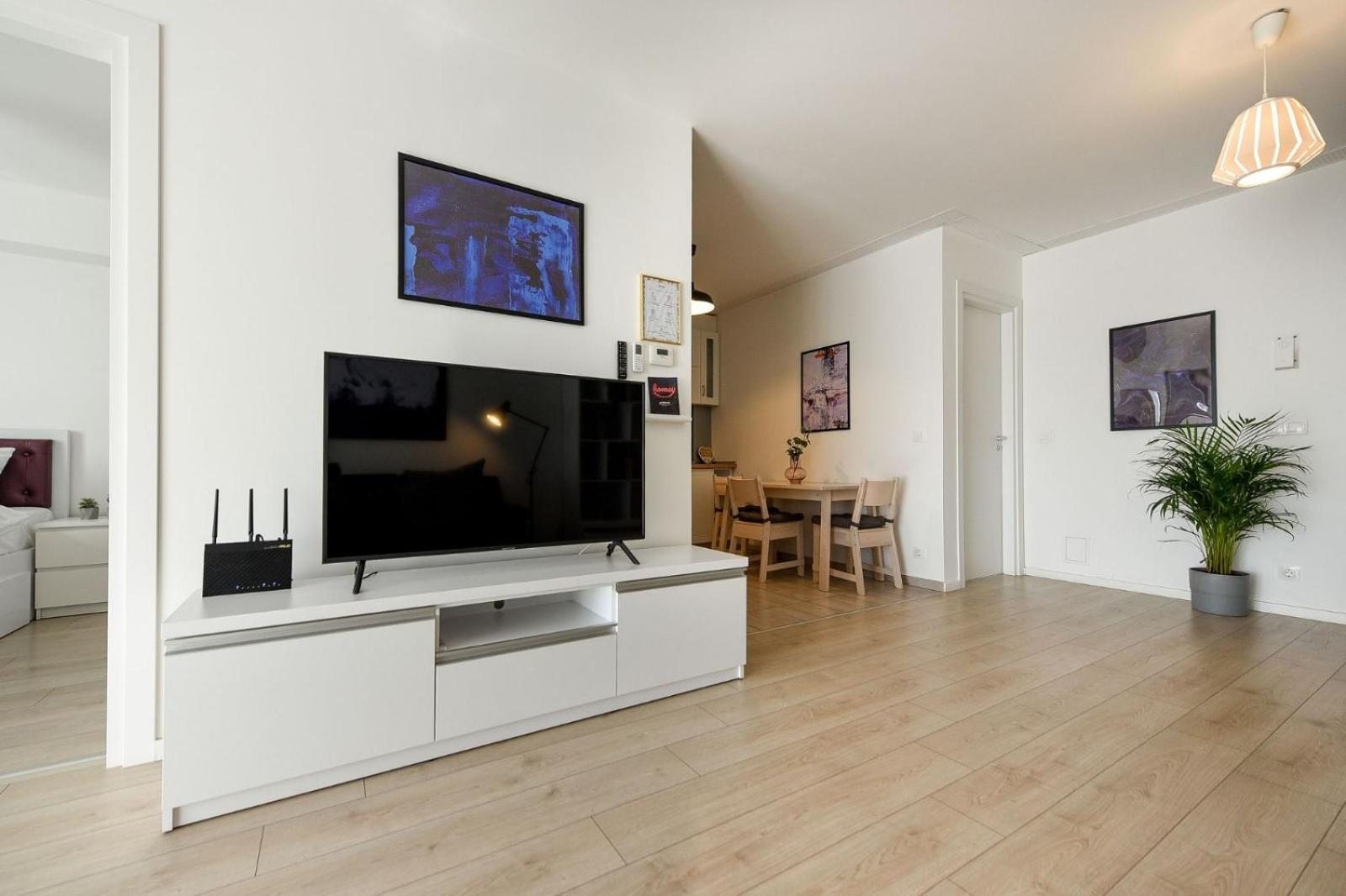 Wonderfull 1Br Aviatiei Apartment บูคาเรสต์ ภายนอก รูปภาพ